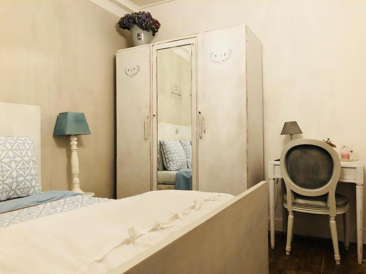 Chambre D'Hote Equestre Au Petit Bonheur Chateldon Exterior foto